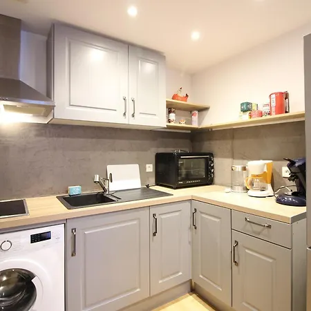 Agreable T2 Bis Avec Wifi Proche Commodites - Fr-1-608-266 아파트 *