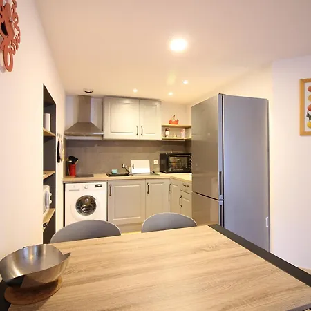 Apartamento Agreable T2 Bis Avec Wifi Proche Commodites - Fr-1-608-266 *